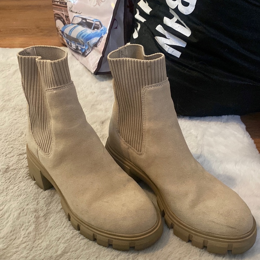 Steve Madden Boots